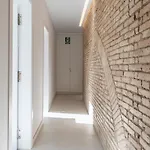Apt With Antique Floor & Lots Of Sun Light