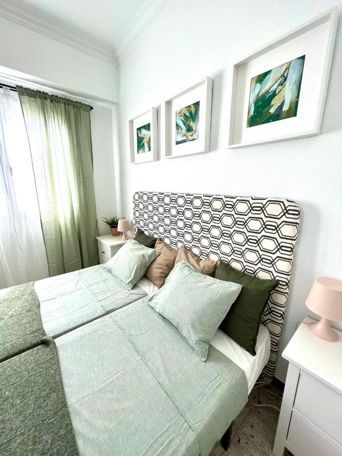 Apartment Big Spacious Penthouse Next To The Sea