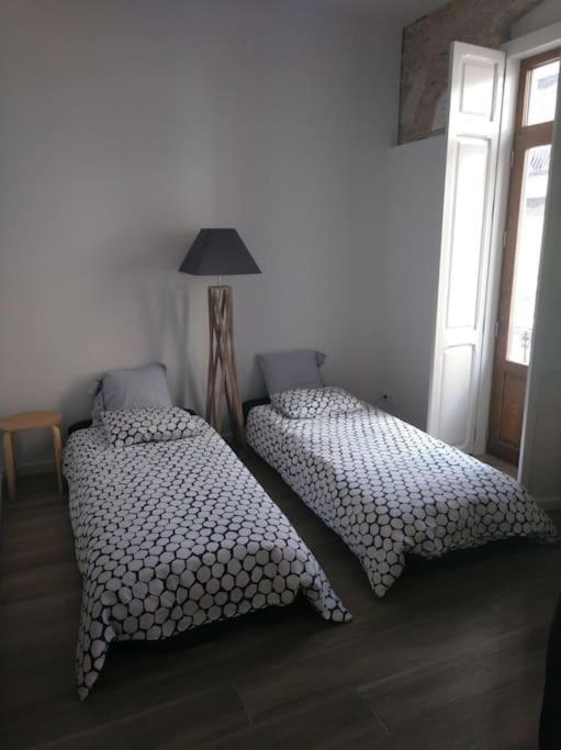 Heart Of Trendy Area Of Russafa With Lovely Terrace ! Au Coeur De Ruzafa Avec Belle Terrasse !