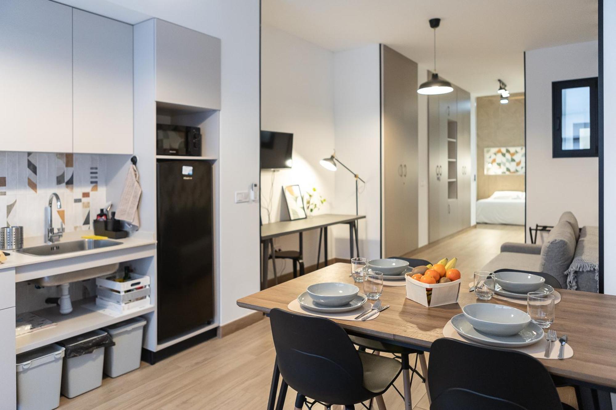 Victoria Apartment *
