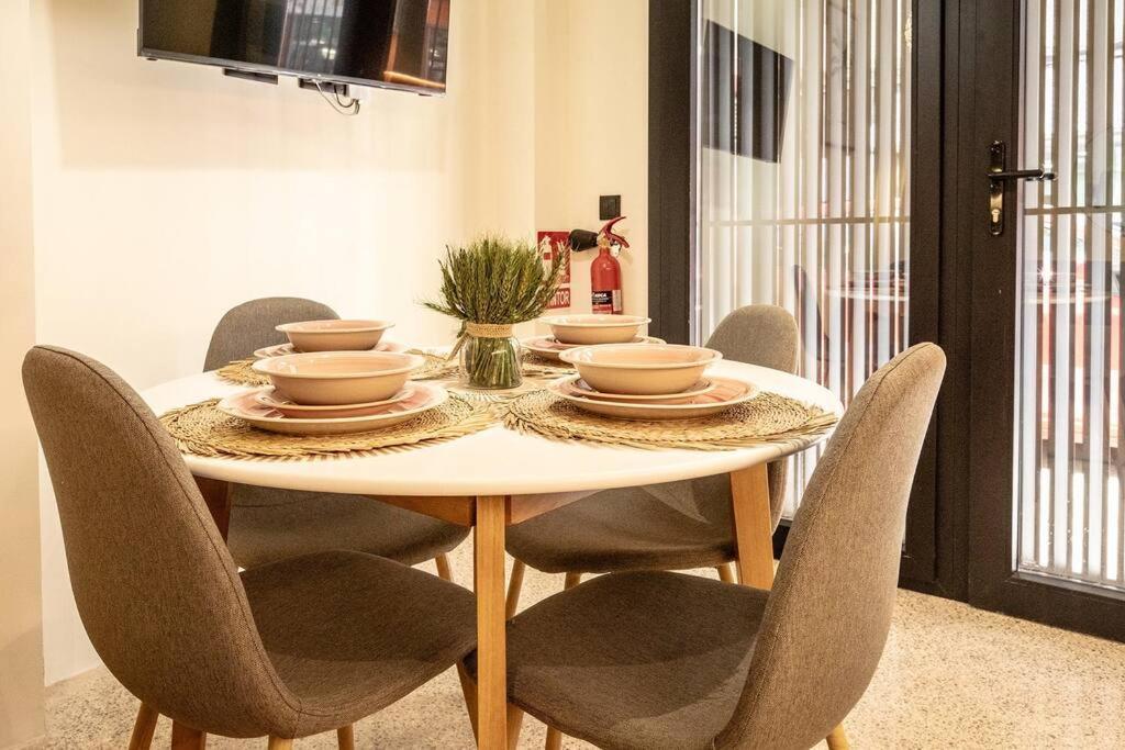 Apartamento De Lujo Estilo Mediterraneo *