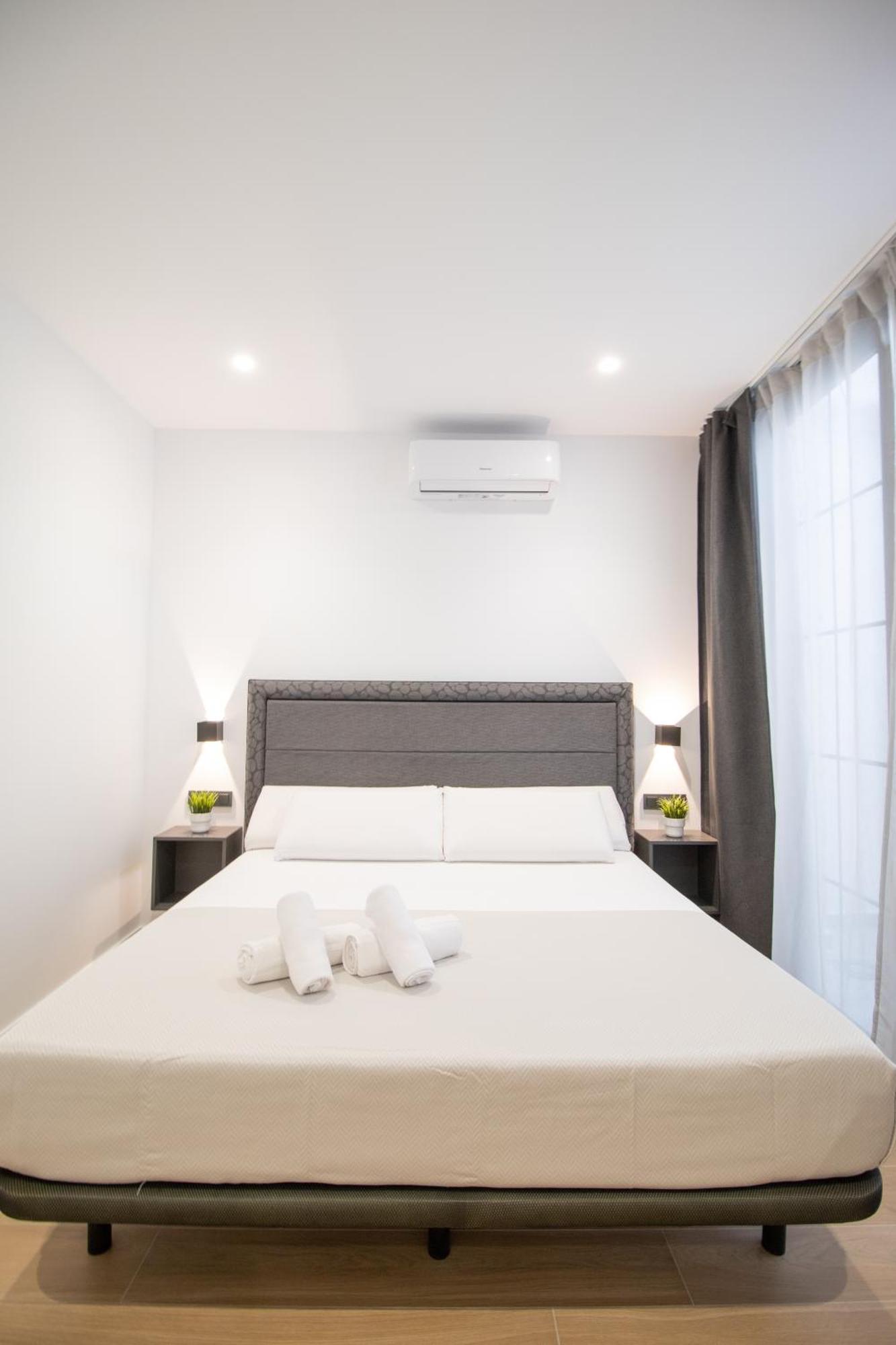 Bedtime By Concept Flats Apartment