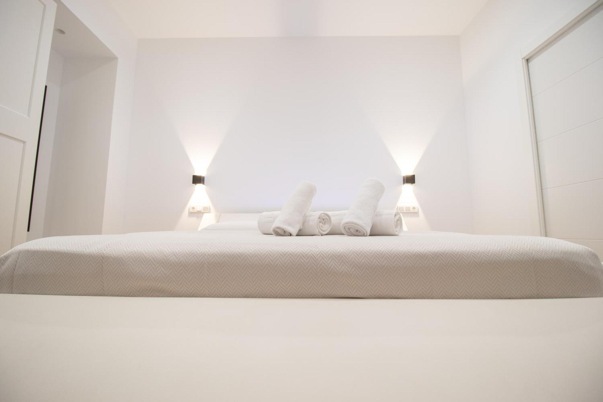 Bedtime By Concept Flats * Valencia