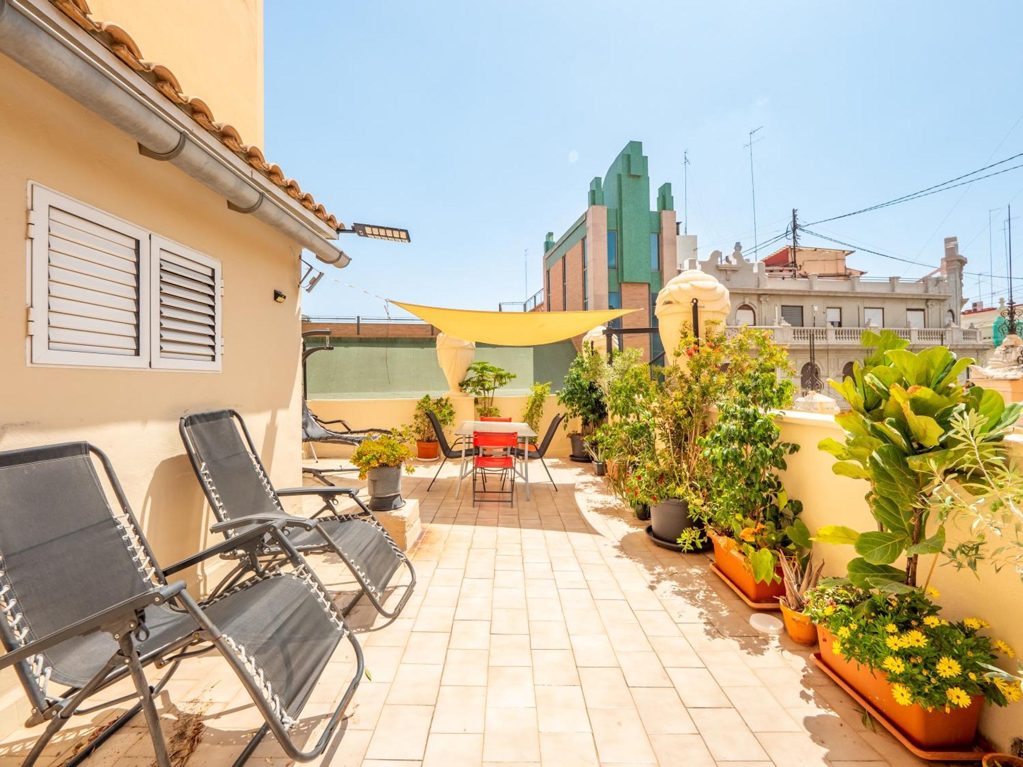 Atico De Lujo Plaza Ayuntamiento Apartment