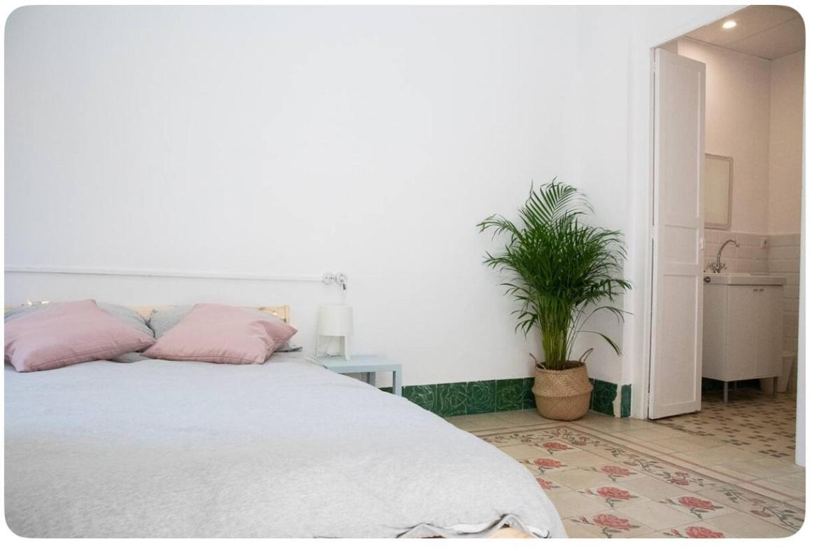 Pensión Con Bano Privado 1 Cama De Matrimonio Valencia