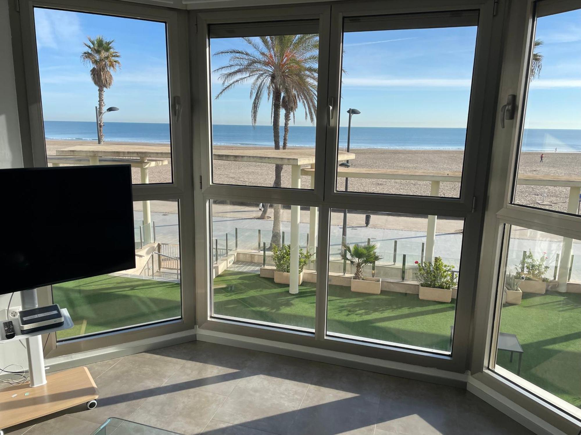 Primera Linea Playa Patacona, Apartamento