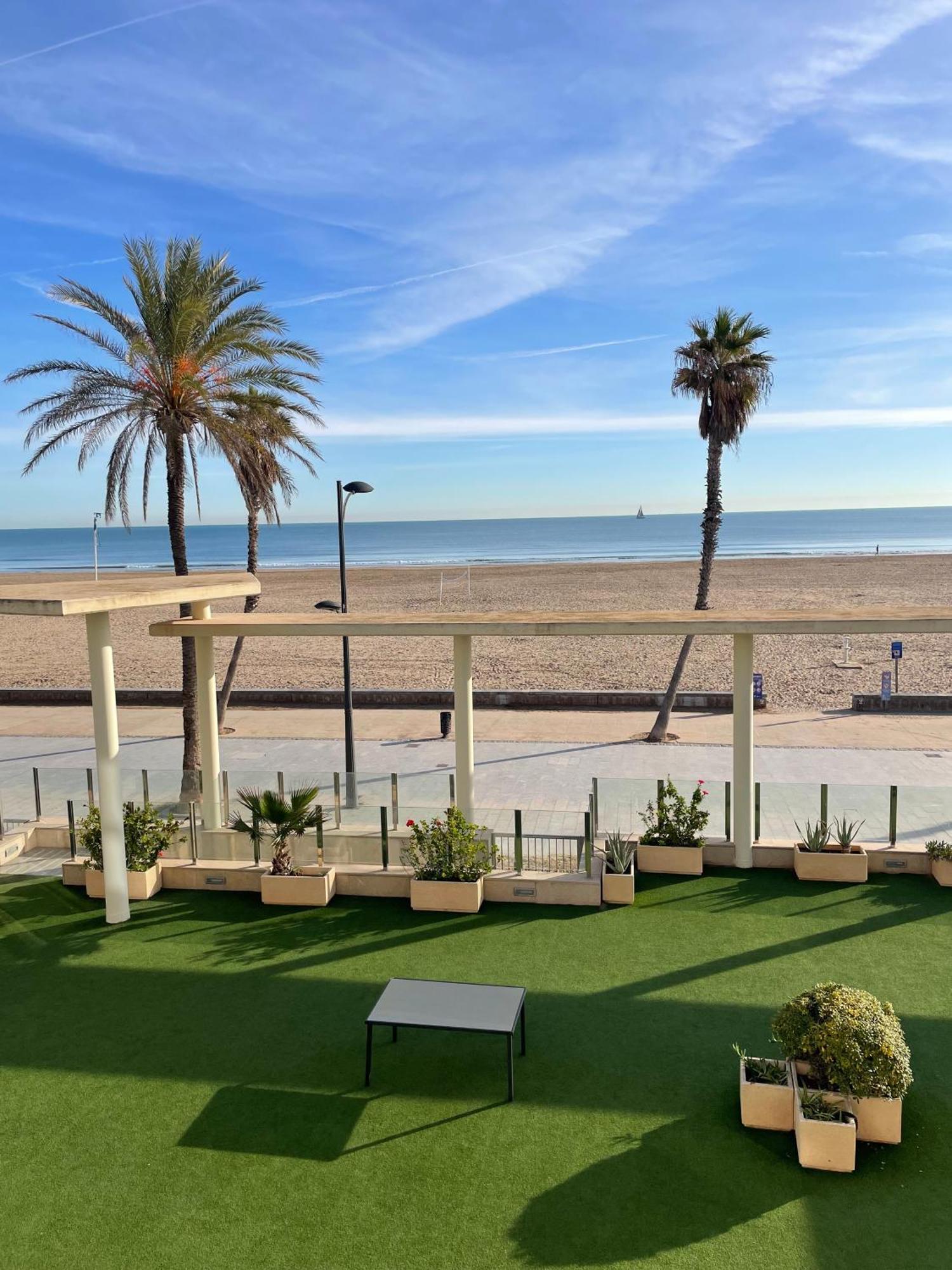 Apartamento Primera Linea Playa Patacona, Valencia