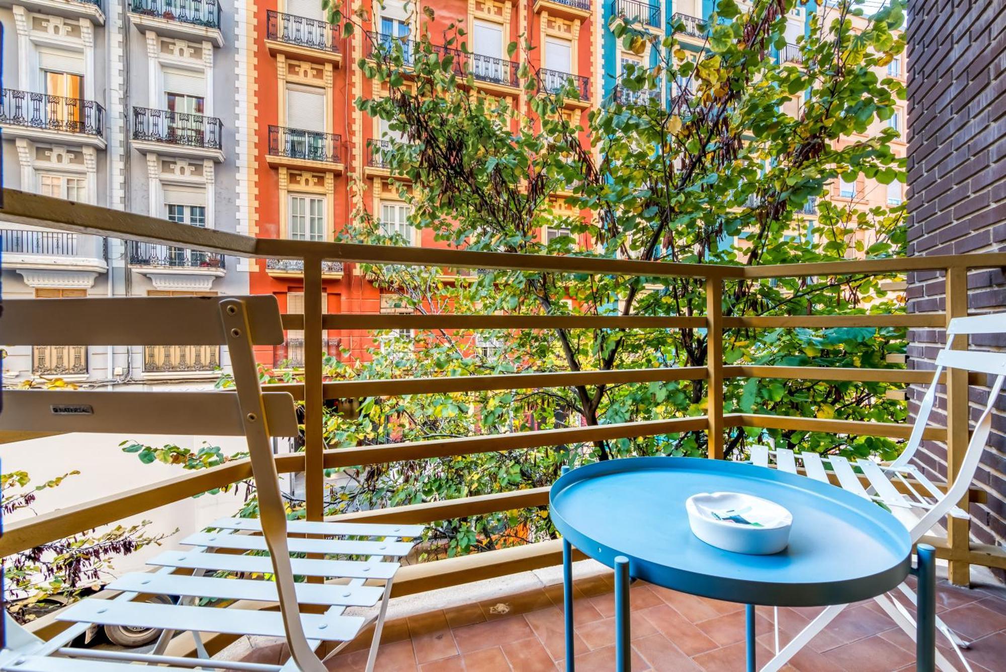 Apartamento Centrally Located Temporary, Very Spacious Pataconabluerentals