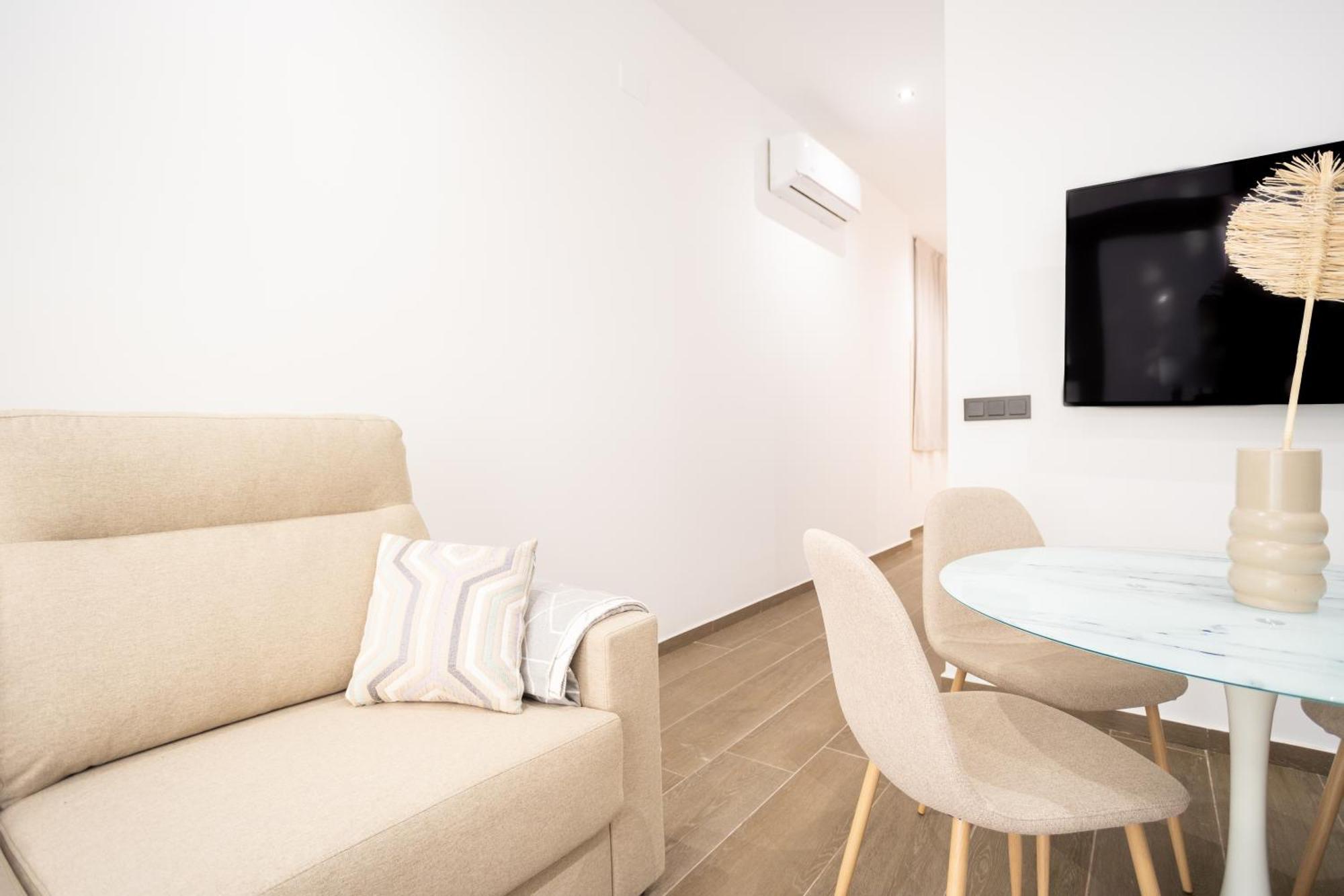 Flats-elegante, Junto Al Roig Arena Apartamento