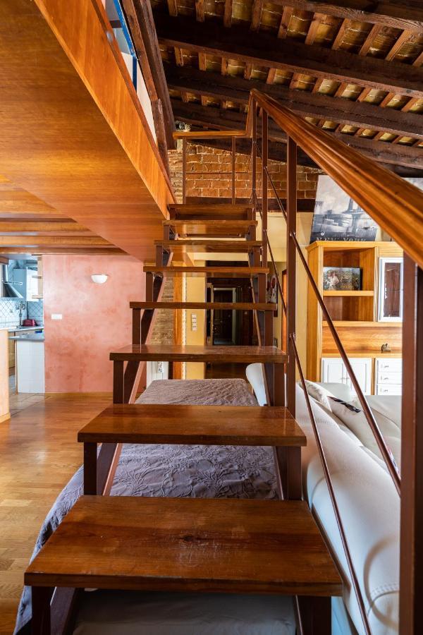 Apartment Lujoso Duplex En El Corazon De