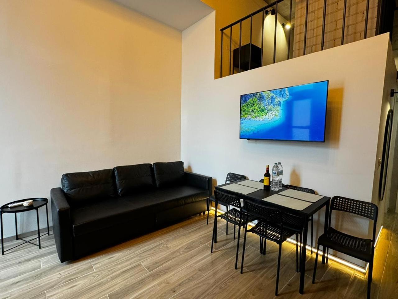 Vlc Apartahotel *