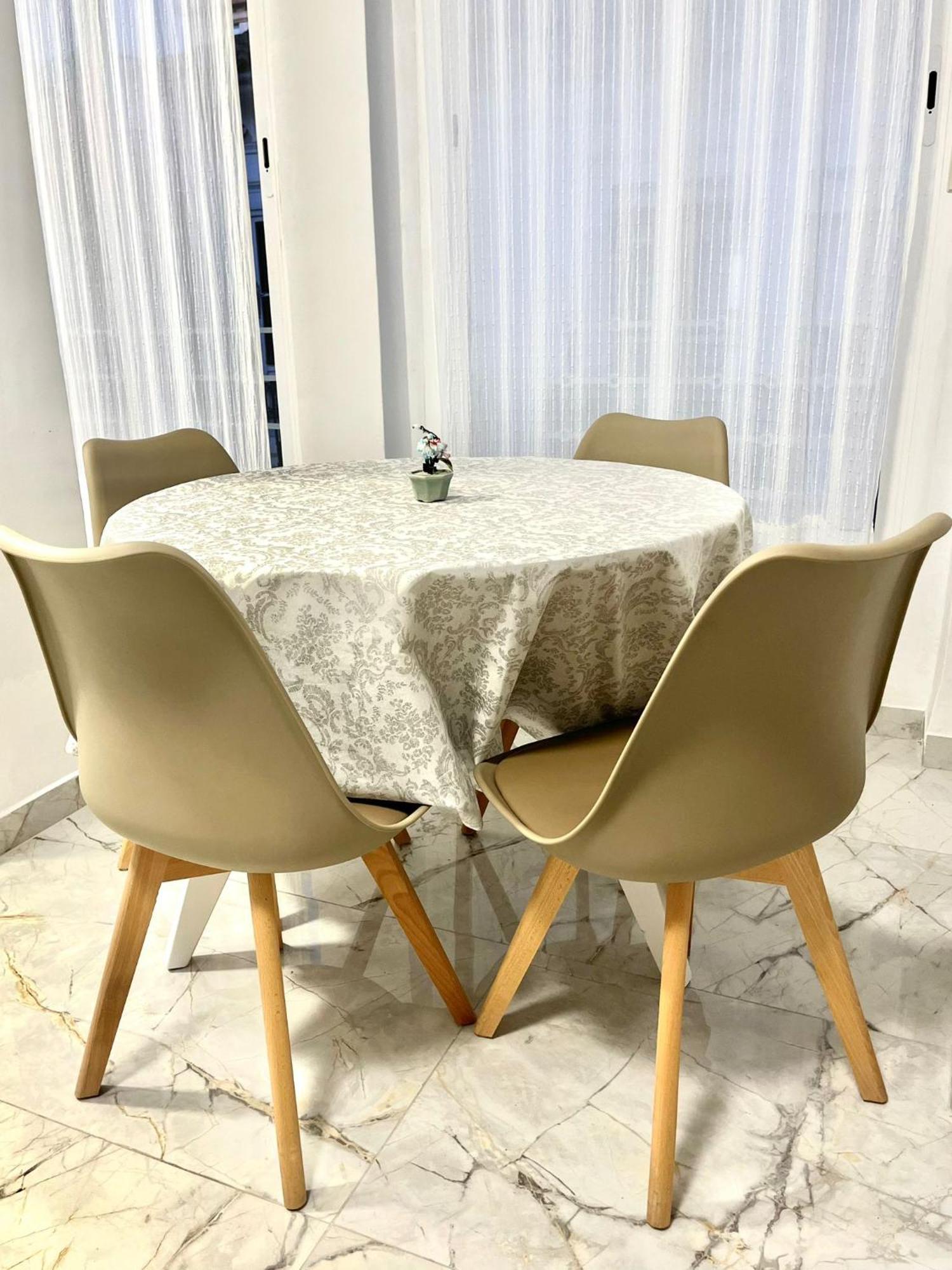 Apartamento Luminoso Cerca De La Playa Y Puerto *