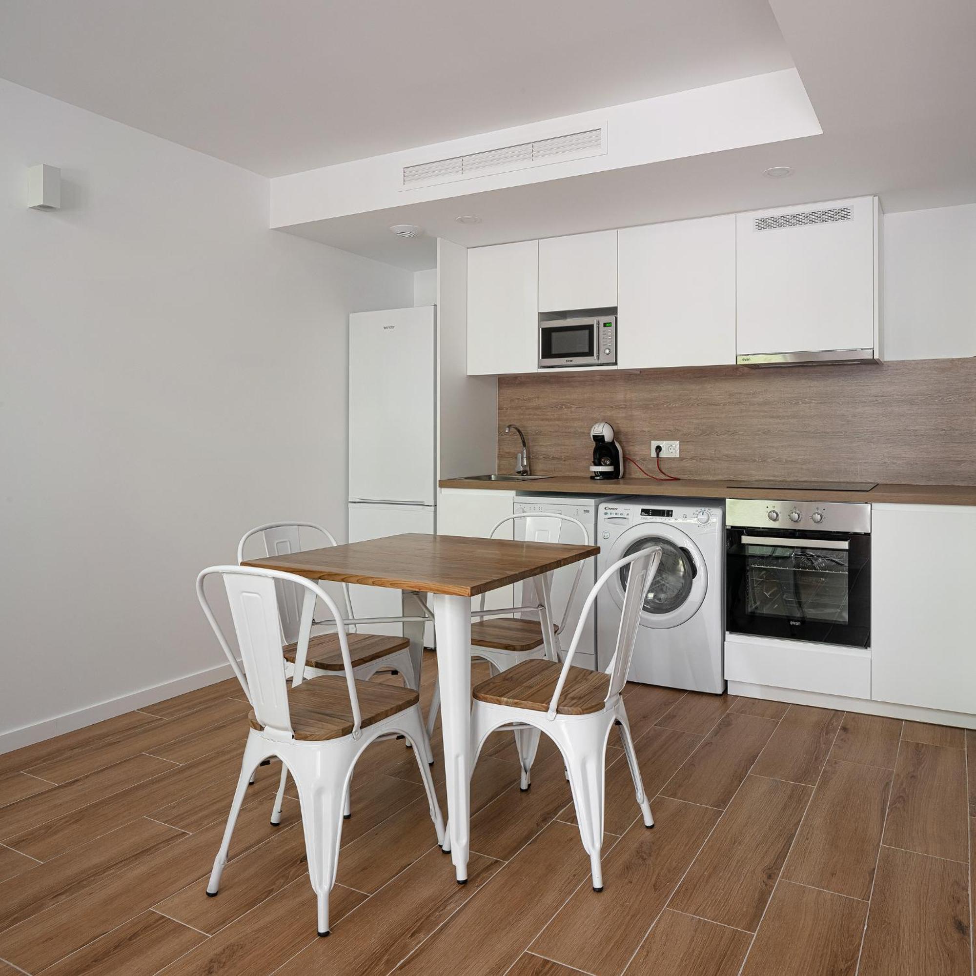 Apartamento New Duplex, 2 Wc, Frente Ciudad De Ciencias Y Artes Valencia