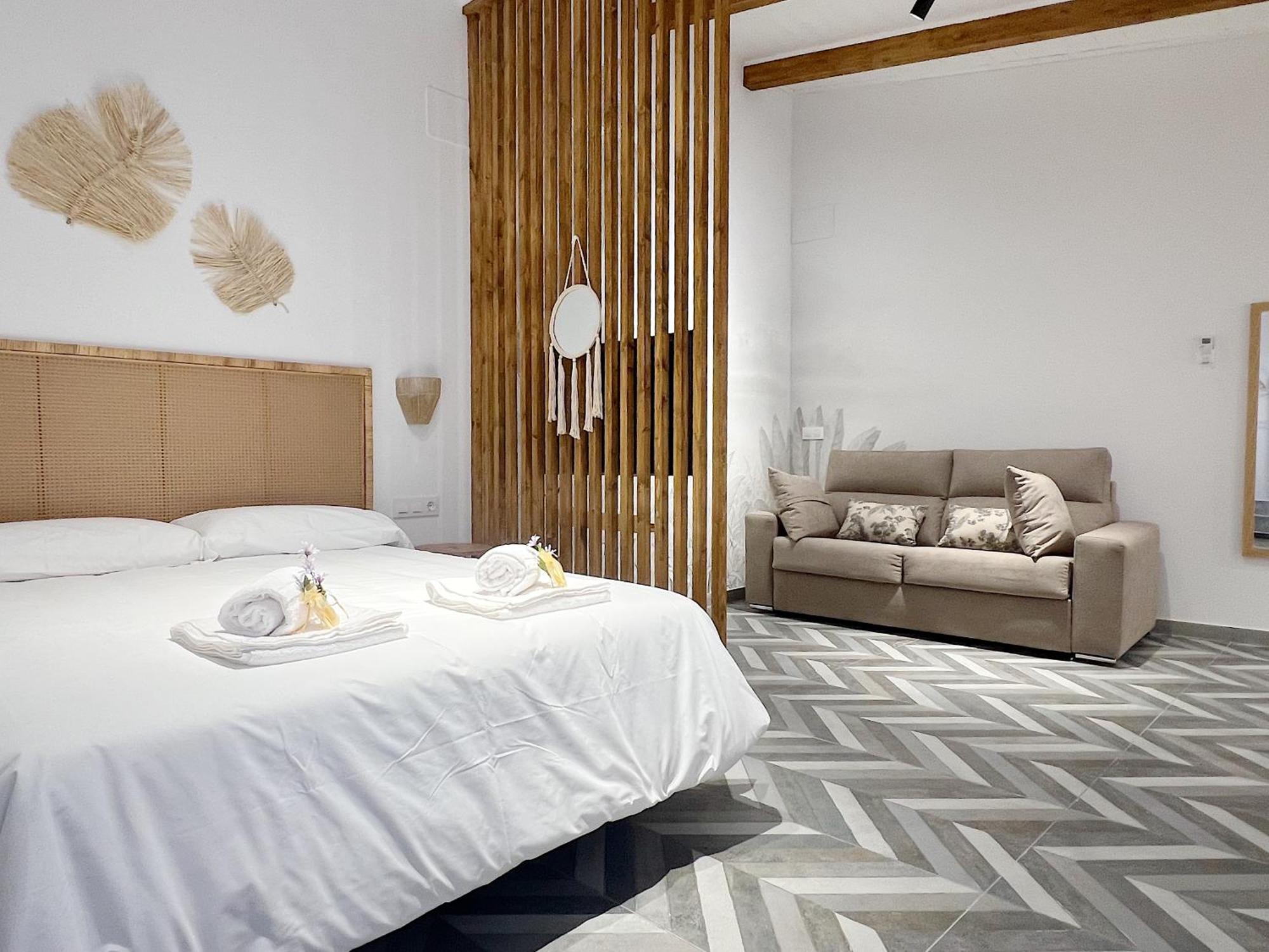 Encantador Vigas De Madera Apartamento Valencia