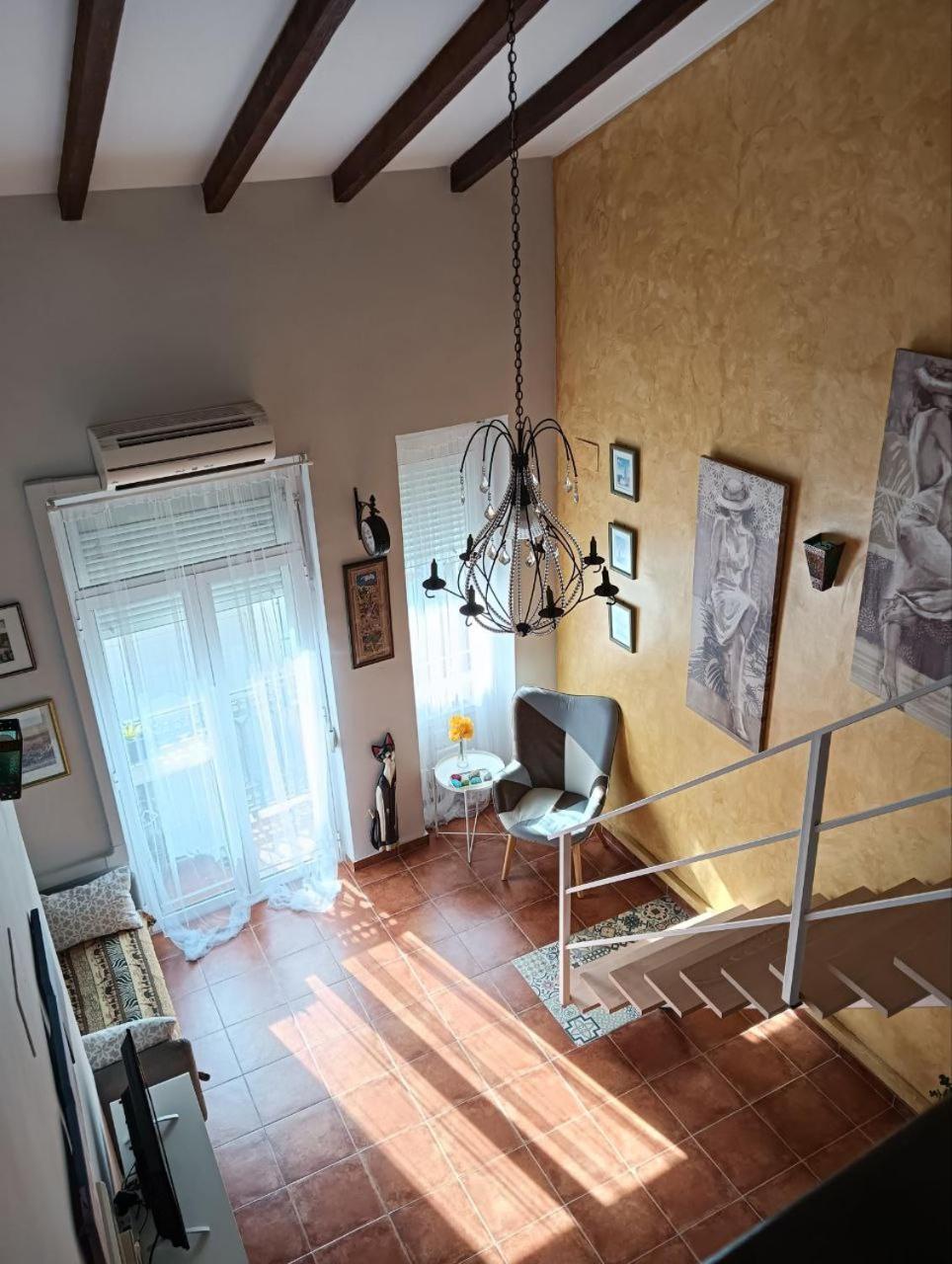 Loft In Ehemaligem Fischer Haus Apartamento
