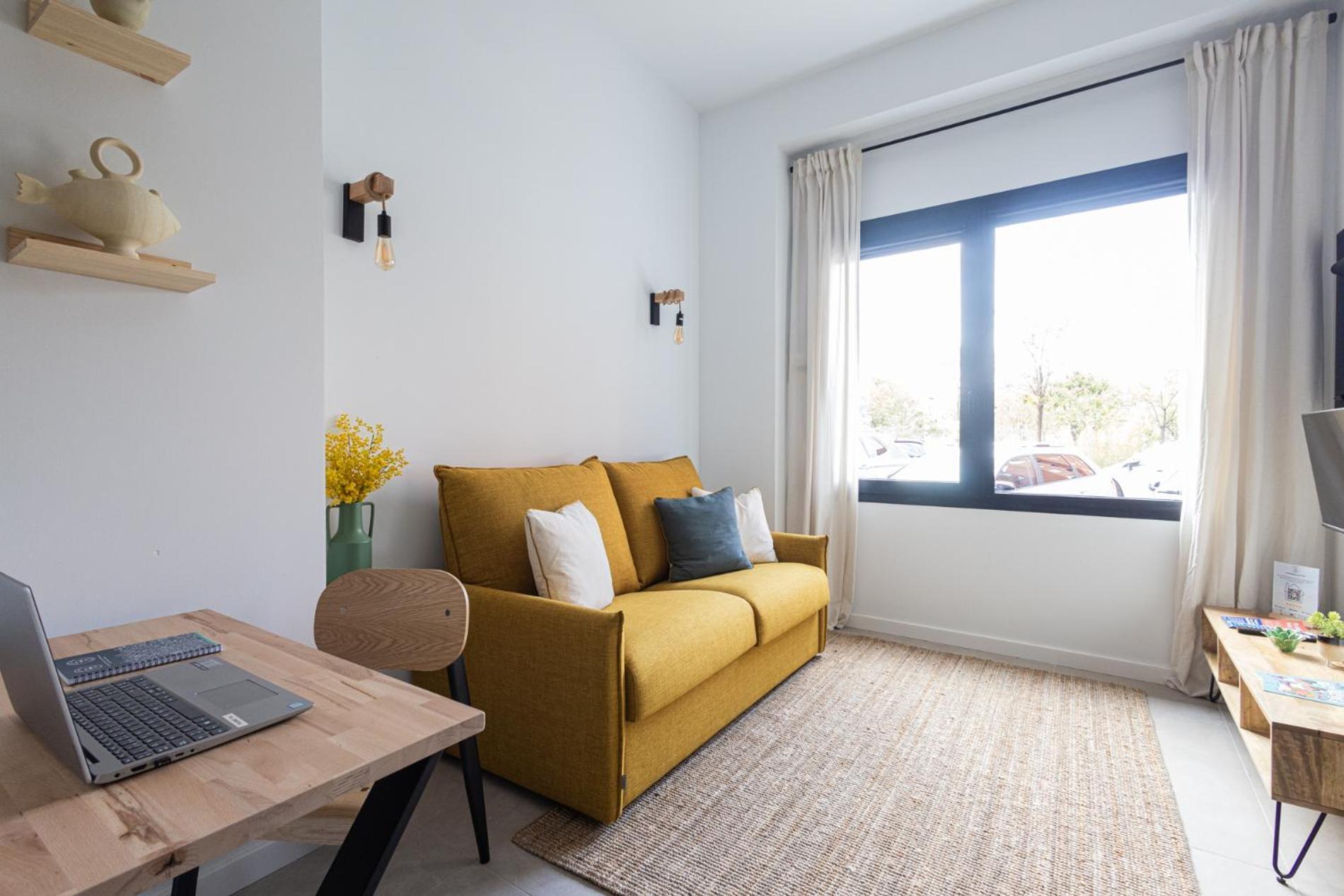 Florit Flats - Traditional Valencia Ceramic Apartments, Bicycles For You! Apartment