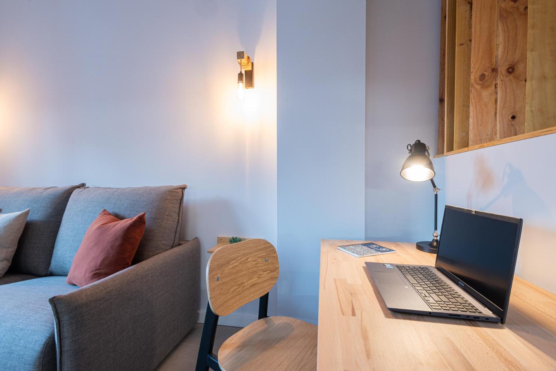Florit Flats - Traditional Valencia Ceramic Apartments, Bicycles For You! Apartment *