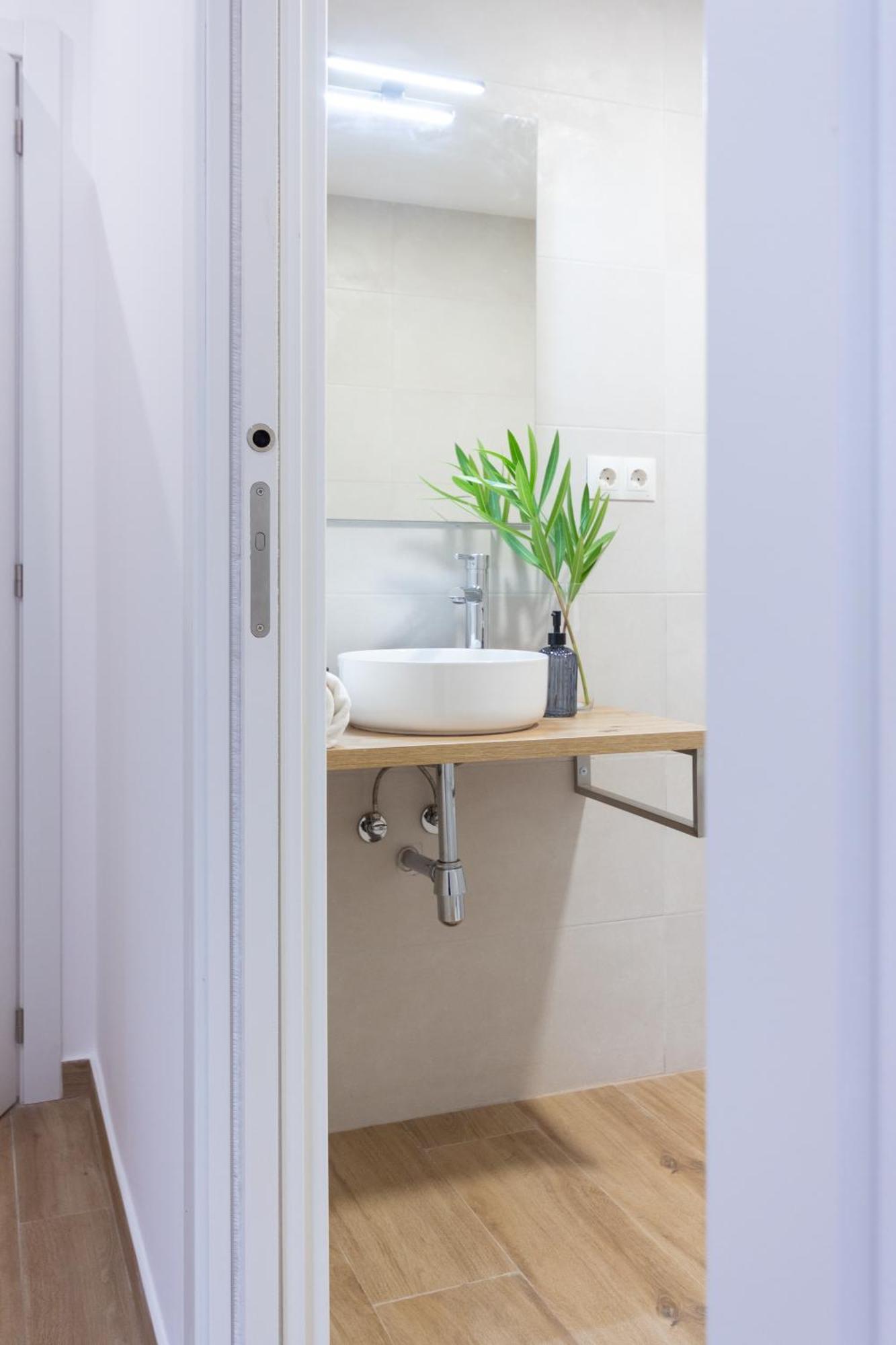 Vlc Host- Fray Pedro Bed and breakfast Valencia