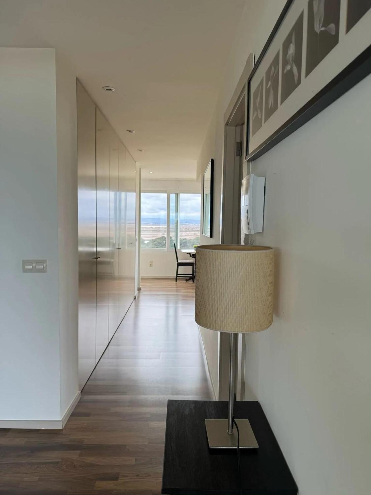 Spacious In With Sea View - 160 Sqm * Valencia