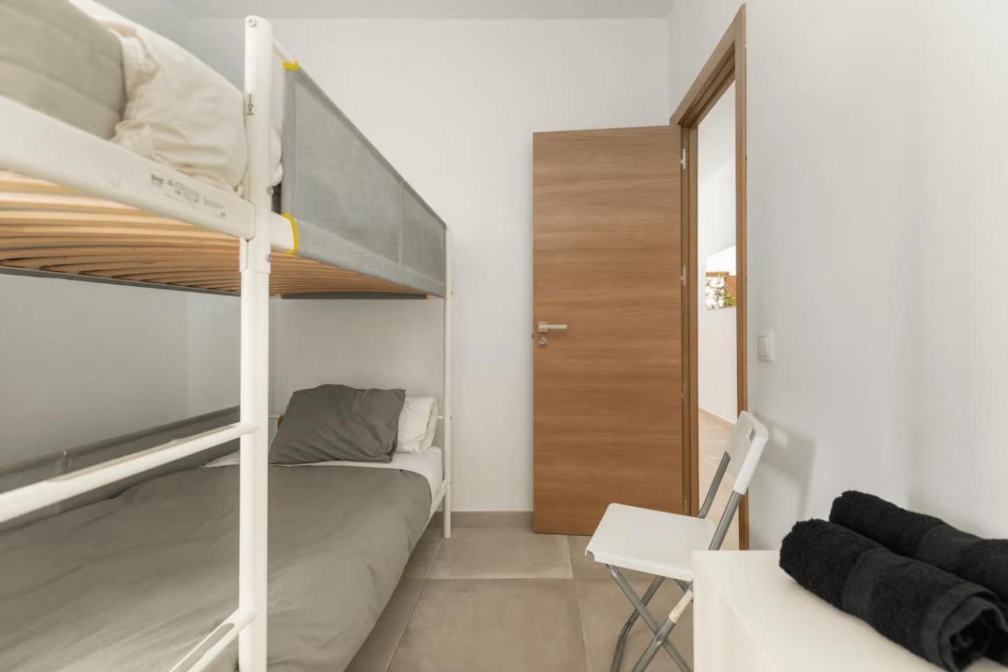 Apartamento Vivienda Junto A Ruzafa / 6 Pax *