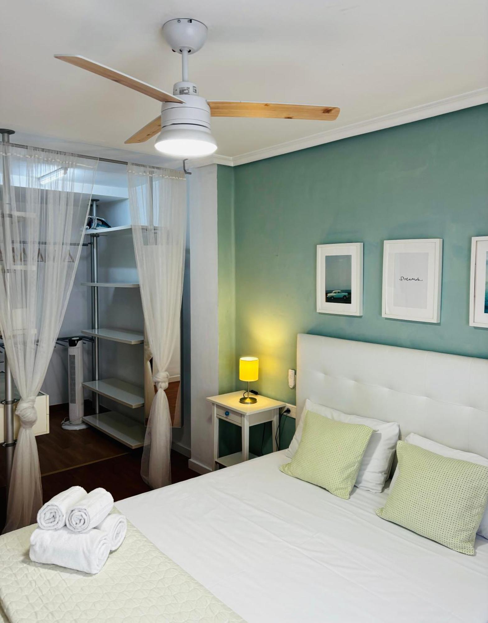 Apartamento Travel Habitat Mestalla *