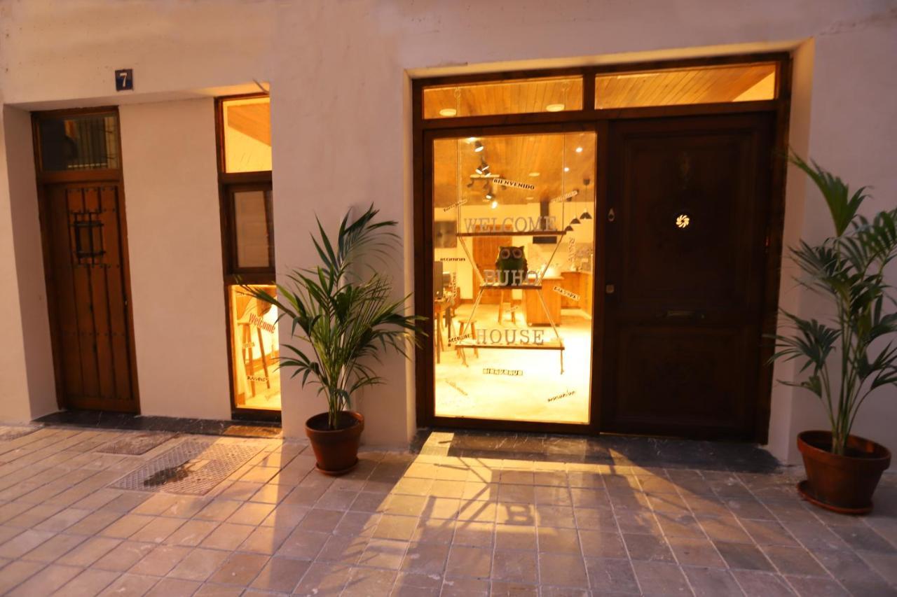 Buho House Aparthotel *