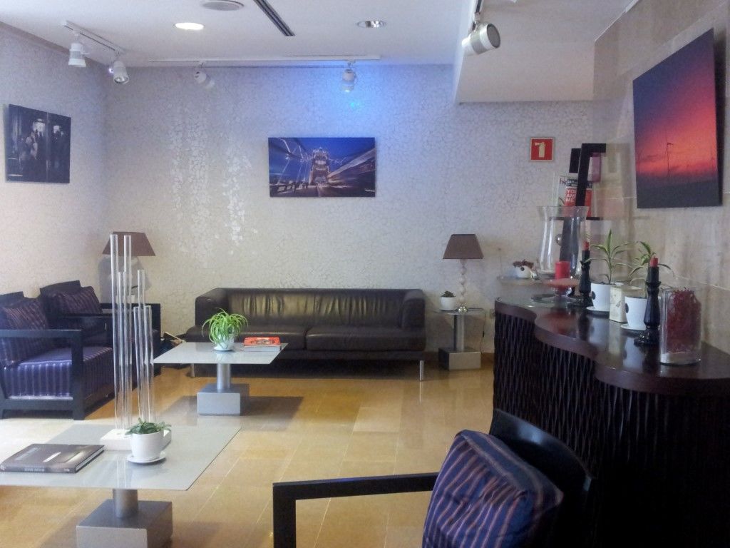& Co. J. Botanico Boutique Valencia