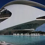 Apartamento cerca de la Ciudad de las Ciencias