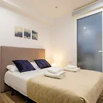 Apartment With Open-Air Space