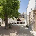 Villa Serrano La casa rural de los mil suelos