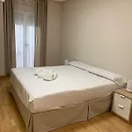 Plaza Ayuntamiento Apartment