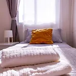Rooms On Valencia Beach