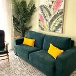 Esmeralda Apartment With Free Private Underground Parking