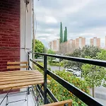 Ciudad Las Artes Gem: Stylish Near Ruzafa & Beach