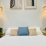 Apartamento En Cabanyal A: Encanto Y Diseno Junto A La Playa