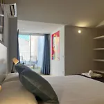 Mercado Central Apartments