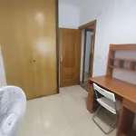 Planta Baja Bien Comunicada Cerca De La Playa