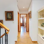 Chalet, Villa Rodeada De Naturaleza Piscina A Doce Klm De Valencia Y 7 Del Aeropuerto