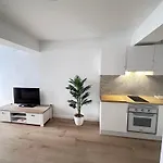 Artes Y Oficios Apartaments Ab
