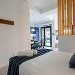 Florit Flats - Traditional Valencia Ceramic Apartments, Bicycles For You!