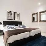 Valencia Luxury - Boutique Center