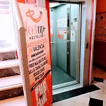 Feetup Home Backpackers Valencia