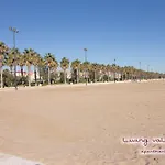 Playa Valencia - Malvarrosa Beach