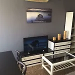 Amplio y Comodo Apartamento con parking