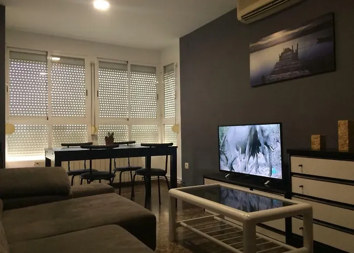 Amplio y Comodo Apartamento con parking