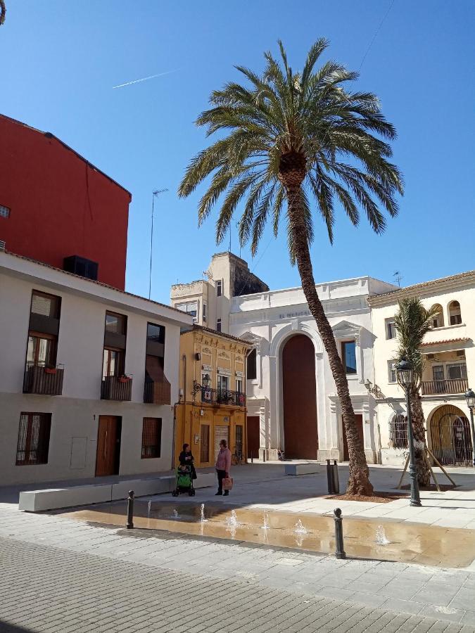 Casa Con Palmera - Port