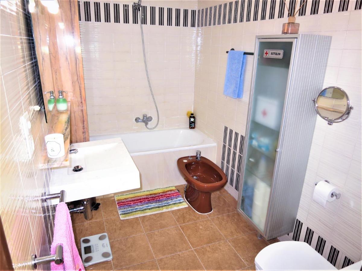 Homestay Olympia Flats