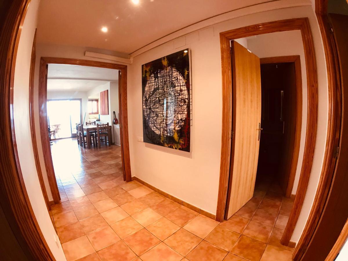 Apartamento Primera Linea De Playa. * Valencia