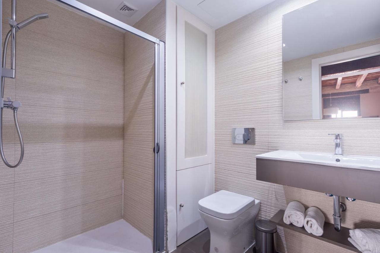 San Miguel, Luxury Apartments. * Valencia