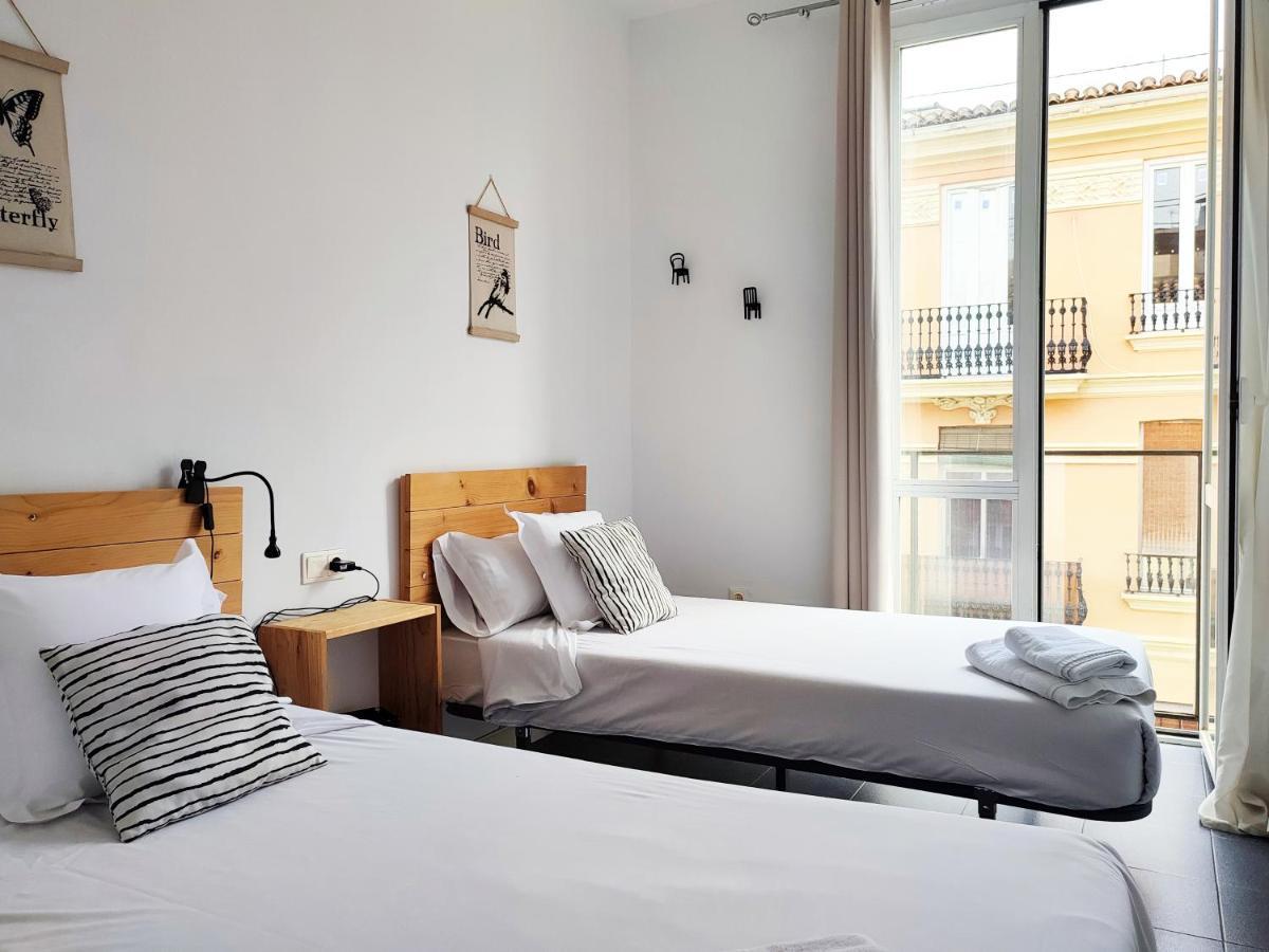 Apartment Flats Friends Torres Quart *